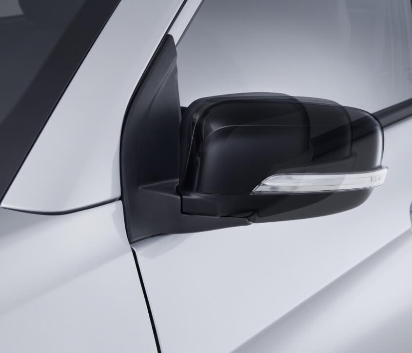 Electric Door Mirrors with Auto Fold Function